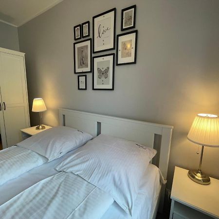 Wolin-Travel Apartament Dom Przy Parku Мендзиздроє Екстер'єр фото