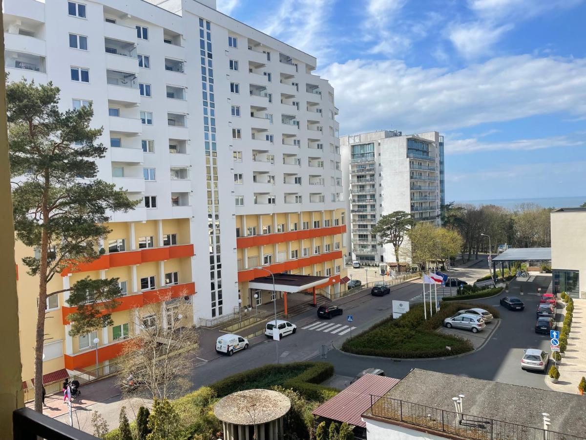 Wolin-Travel Apartament Dom Przy Parku Мендзиздроє Екстер'єр фото
