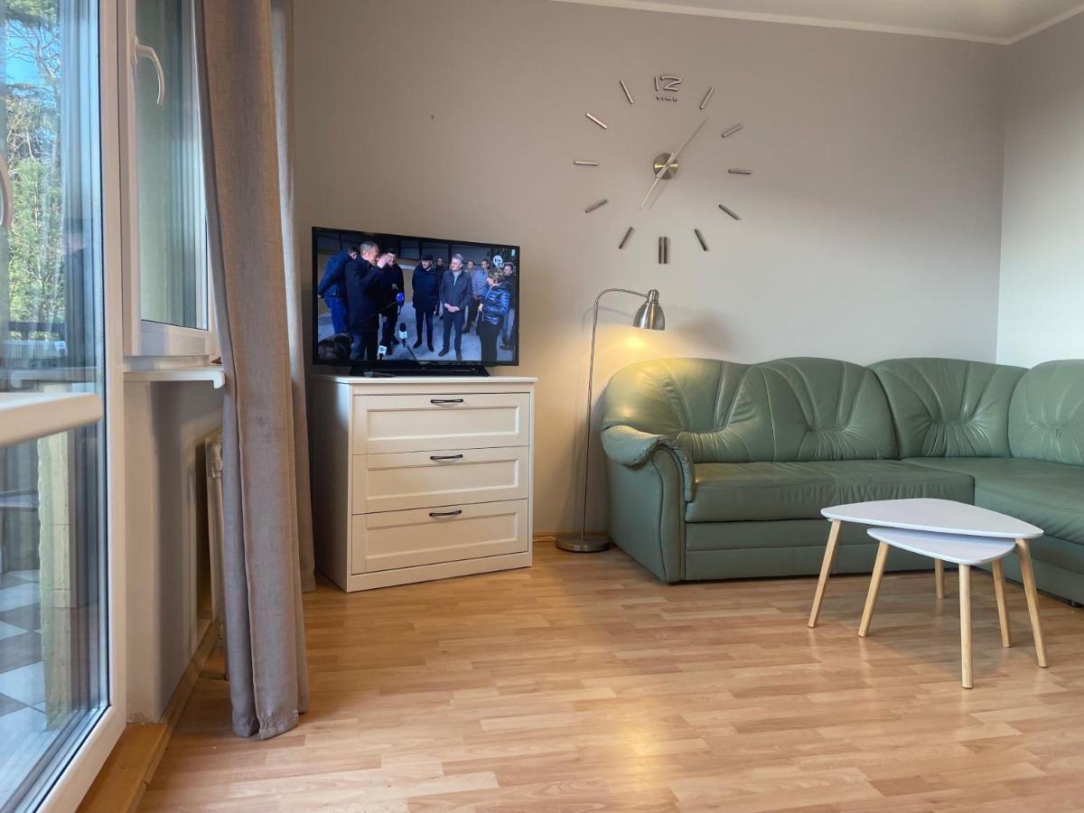 Wolin-Travel Apartament Dom Przy Parku Мендзиздроє Екстер'єр фото