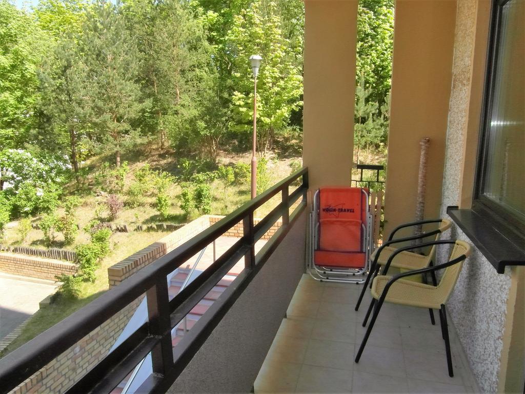 Wolin-Travel Apartament Dom Przy Parku Мендзиздроє Екстер'єр фото