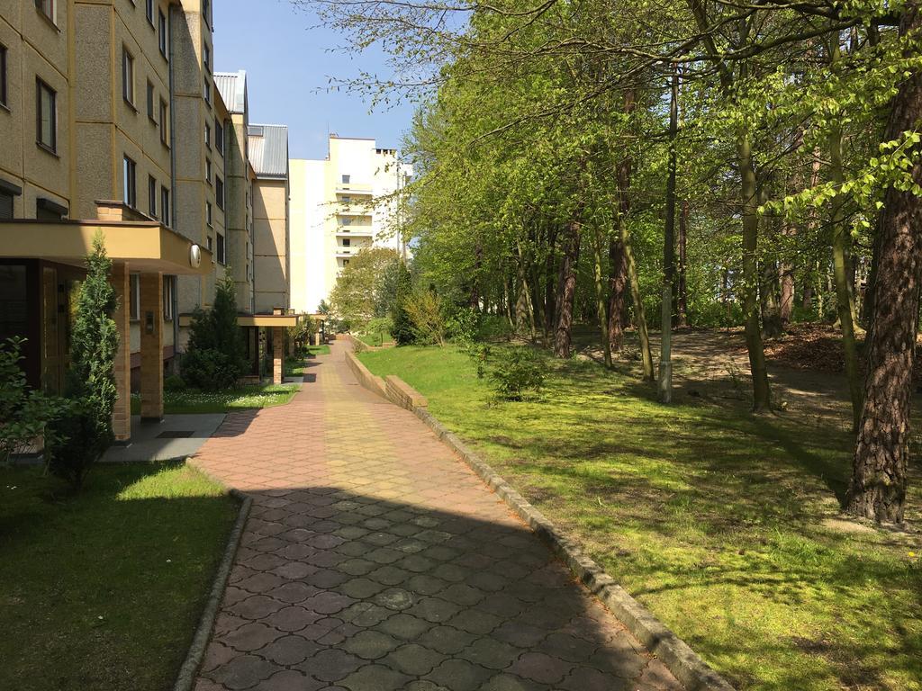 Wolin-Travel Apartament Dom Przy Parku Мендзиздроє Екстер'єр фото